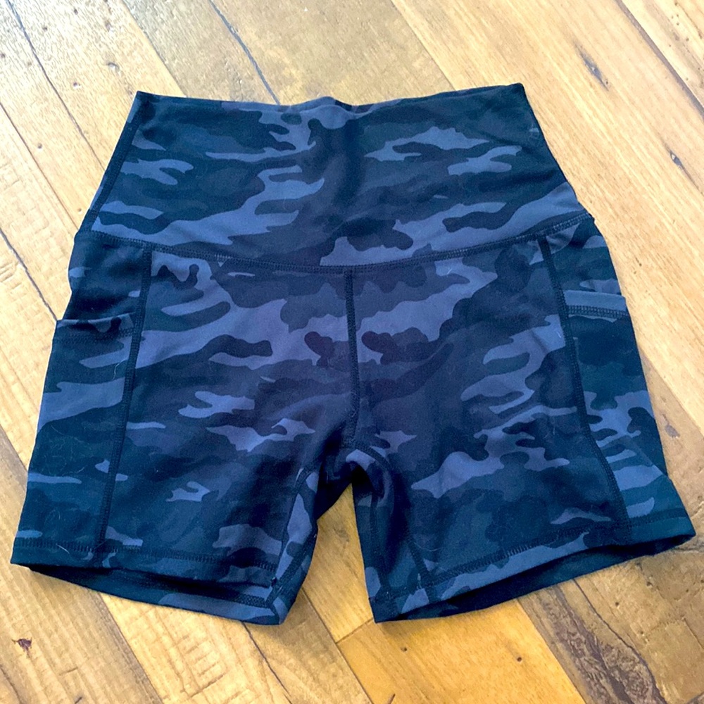 Camo bike shorts